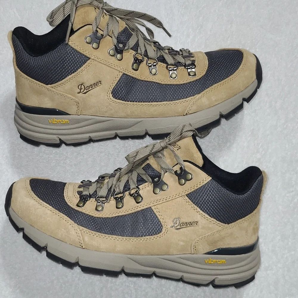 Danner South Rim 600 Hiking Boots Size 9.5 Mens - Picture 2 of 11